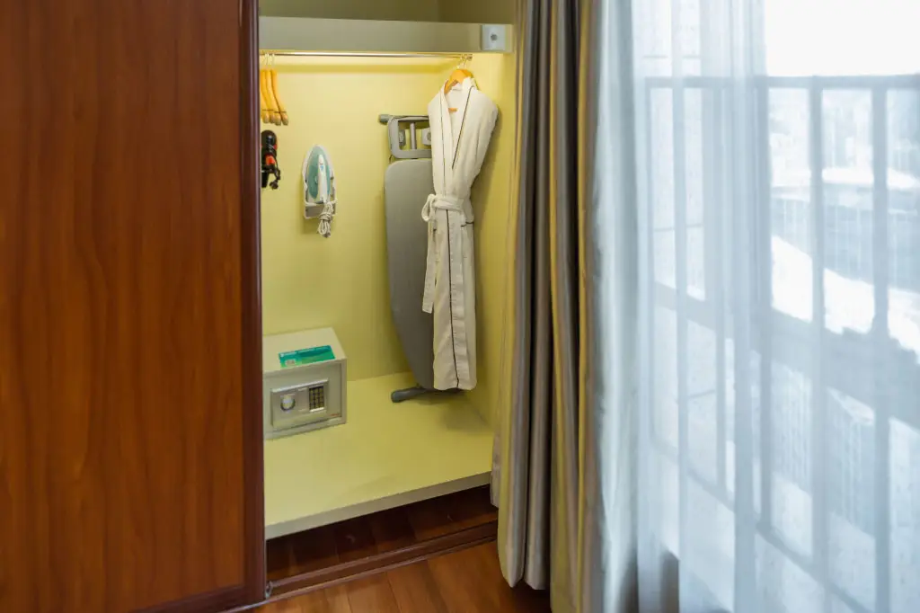 Гуанчжоу: Grand Eastern International Apartment