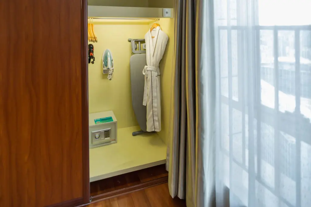Гуанчжоу: Grand Eastern International Apartment