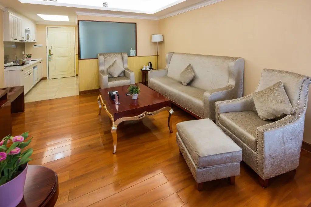 Гуанчжоу: Grand Eastern International Apartment