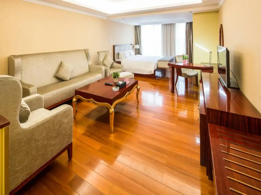 Гуанчжоу: Grand Eastern International Apartment