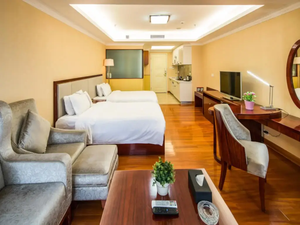 Гуанчжоу: Grand Eastern International Apartment