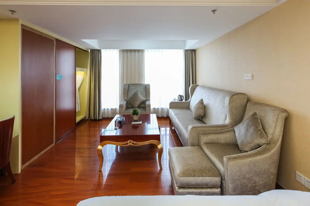 Гуанчжоу: Grand Eastern International Apartment
