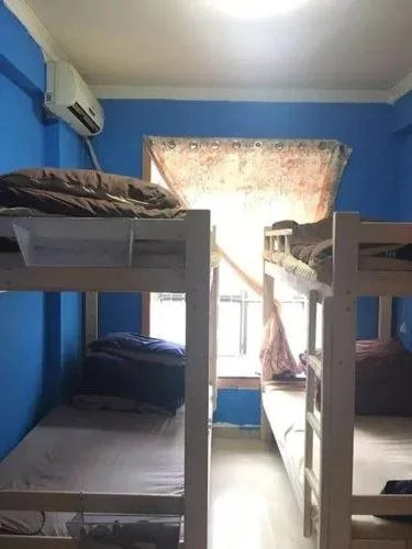 Шэньчжэнь: Youth Sunshine Hostel
