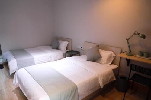 Жангжоу: Dongshan Fisherman's Guest House