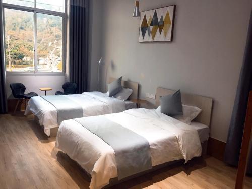 Жангжоу: Dongshan Fisherman's Guest House