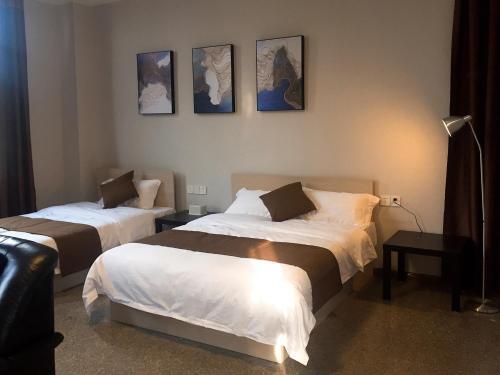 Жангжоу: Dongshan Fisherman's Guest House