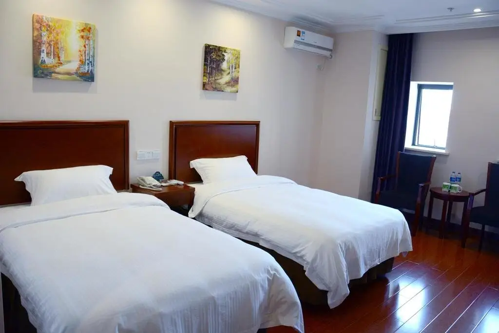Уси: GreenTree Inn Wuxi Yixing East Longtan Road Dongjiu Business Hotel