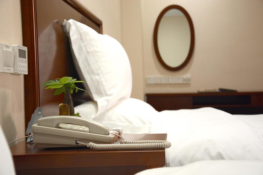 Уси: GreenTree Inn Wuxi Yixing East Longtan Road Dongjiu Business Hotel