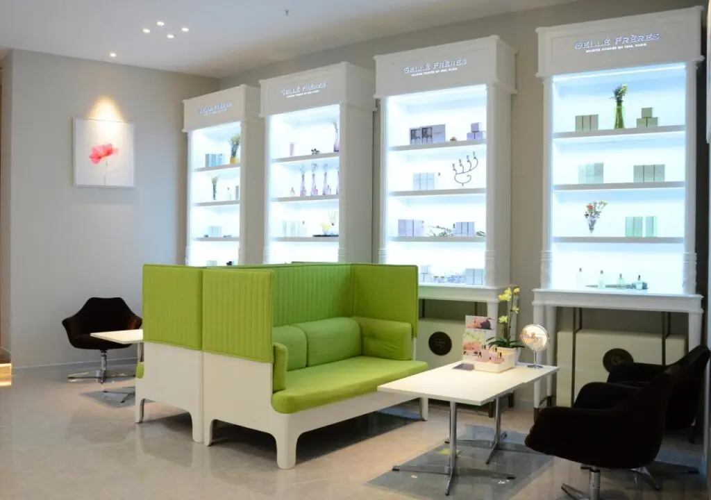 Куньмин: Howard Johnson City of Flower Hotel Kunming