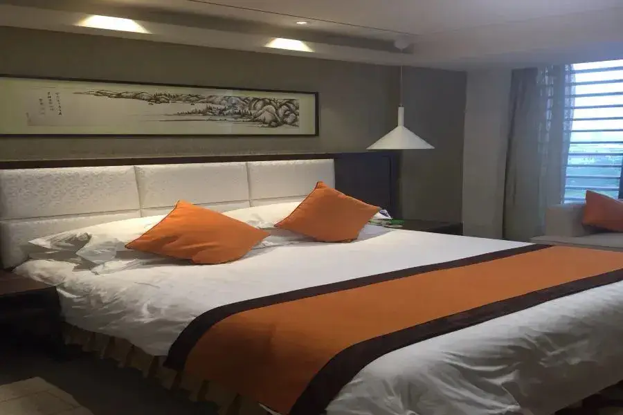 Нинбо: Yuyao New Century Manju Hotel South Nanlei Road