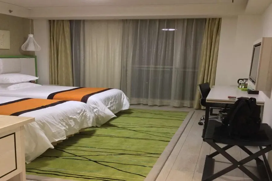 Нинбо: Yuyao New Century Manju Hotel South Nanlei Road