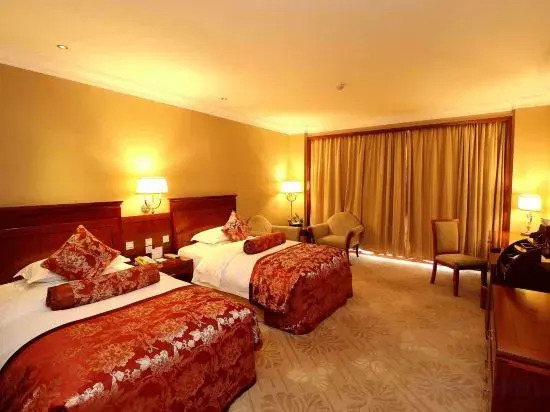 Чжэнчжоу: Zhengzhou Cheered Hotel