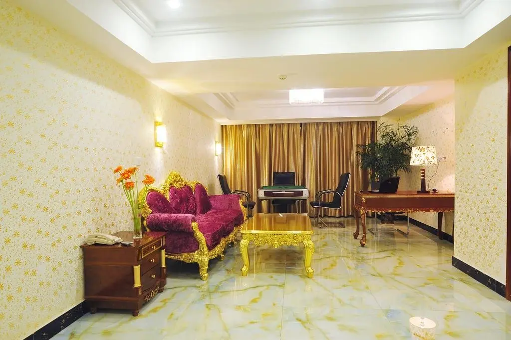Хайкоу: Jiulong Wenquan Hoilday Hotel