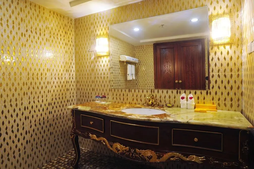 Хайкоу: Jiulong Wenquan Hoilday Hotel
