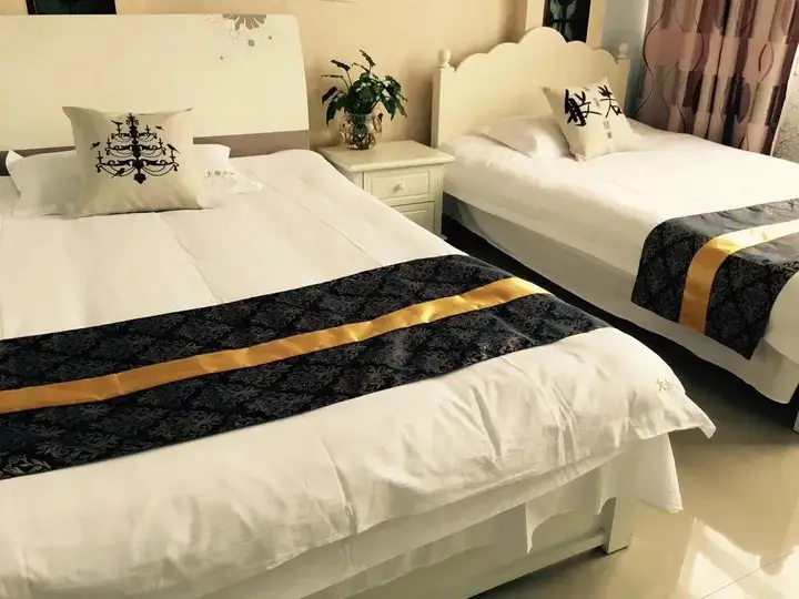 Цзясинь: Xitang Dashe Inn (Yunju Branch)