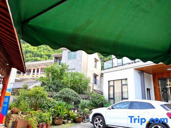 Хучжоу: Deqing Shanyinju Country House