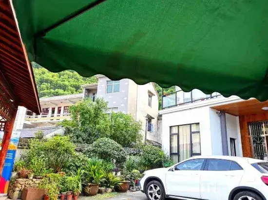 Хучжоу: Deqing Shanyinju Country House