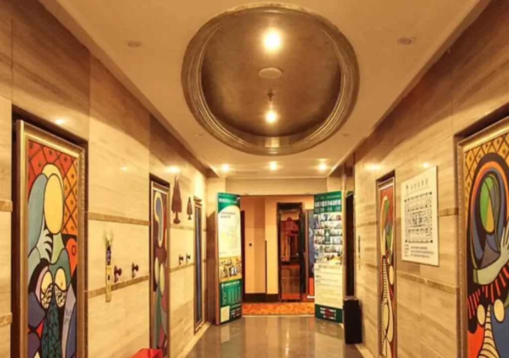 GreenTree Inn Anhui Hefei Railway Station Baowen Building Express Hotel — фото 1