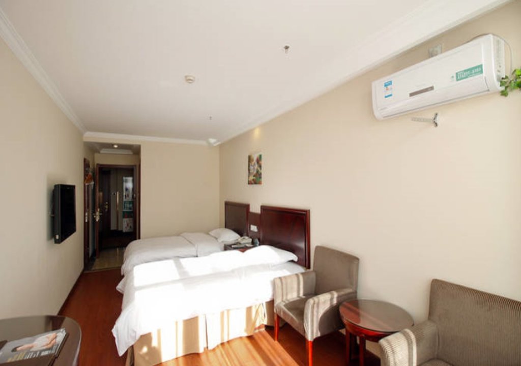 Хэфэй: GreenTree Inn Anhui Hefei Railway Station Baowen Building Express Hotel