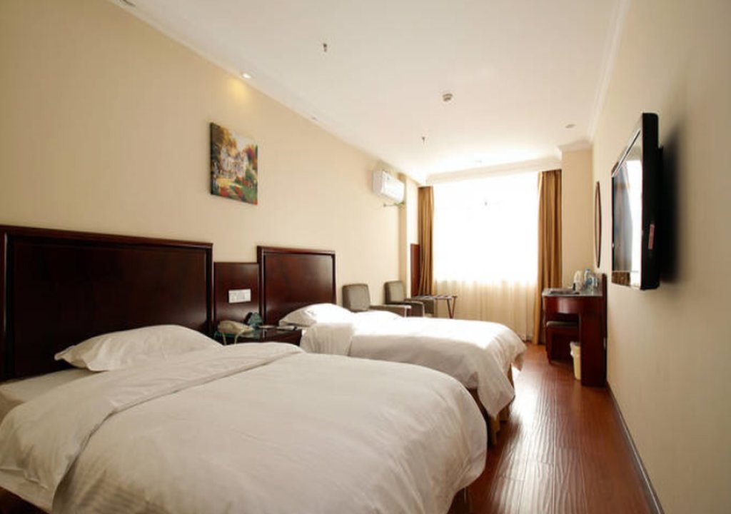 Хэфэй: GreenTree Inn Anhui Hefei Railway Station Baowen Building Express Hotel