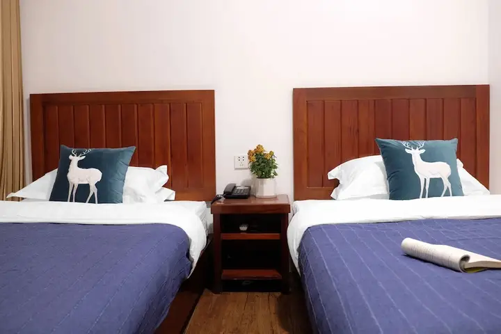 Чжанцзяцзе: Mountain Hostel