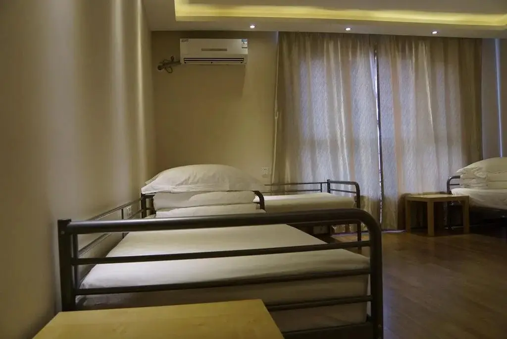 Датун: Datong Fly by Knight Highrise Hostel