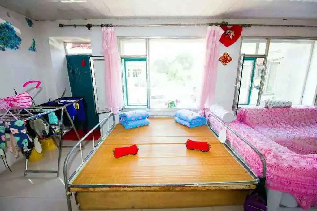 Цзилинь: Happy Folk Wusong Inn