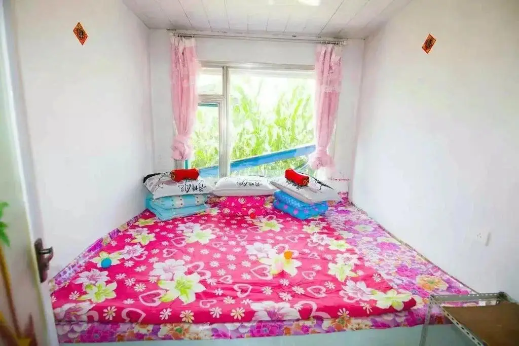 Цзилинь: Happy Folk Wusong Inn