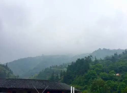 Жангжоу: Nanjing Tulou Maoyuan Inn