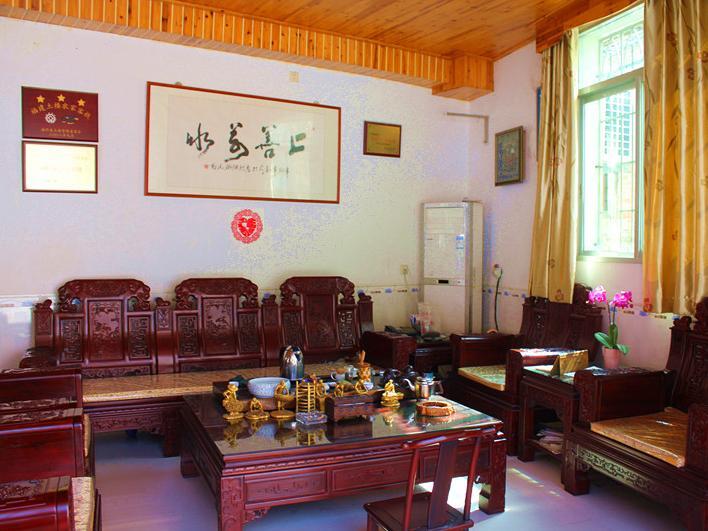Жангжоу: Nanjing Tulou Maoyuan Inn