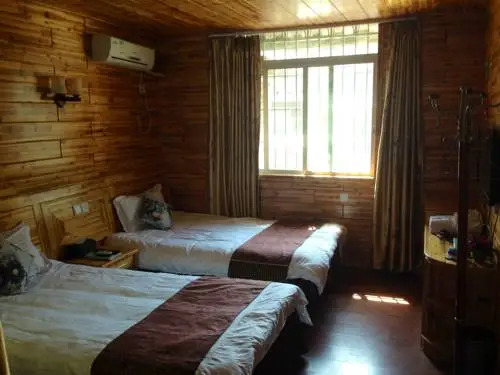 Жангжоу: Nanjing Tulou Maoyuan Inn