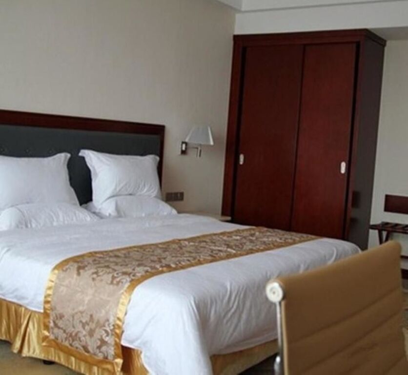 Чжуншань: Zhongshan Yinquan Hotel