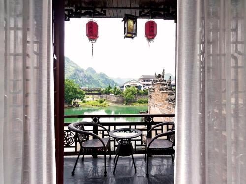 Сянси: Fenghuang Garden Hotel