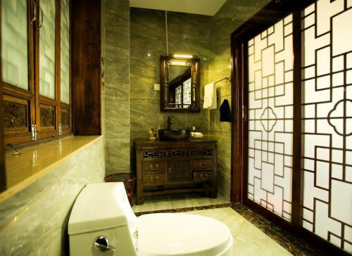 Сянси: Fenghuang Garden Hotel