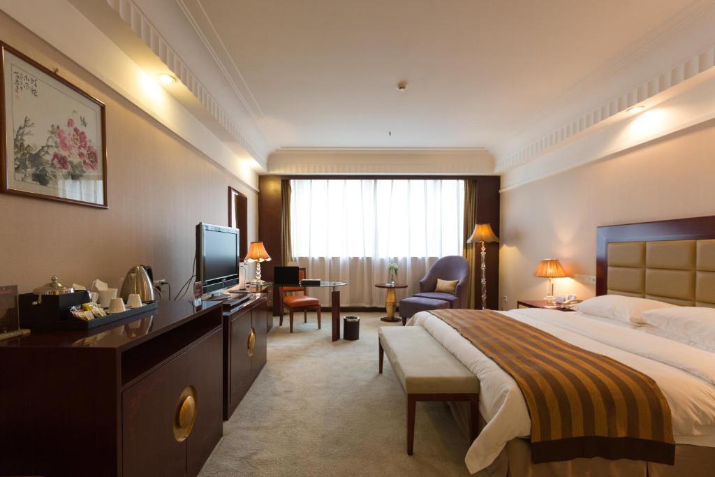 Уси: Ramada Plaza Wuxi