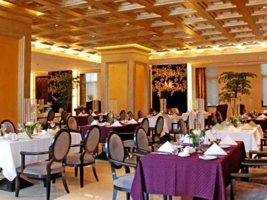 Фошань: Centenio Kingdom Hotel
