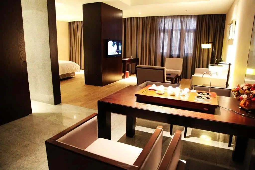 Датун: Datong Tangfang Hotel