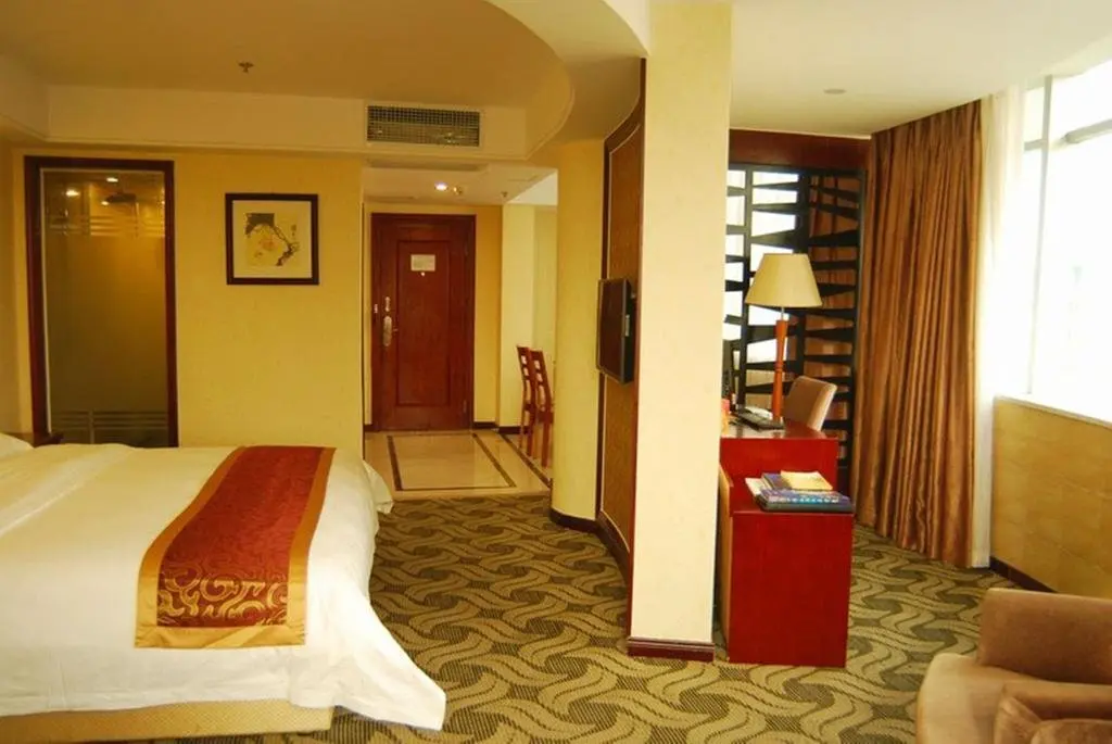 Лучжоу: Luzhou Sotelinn Century Hotel