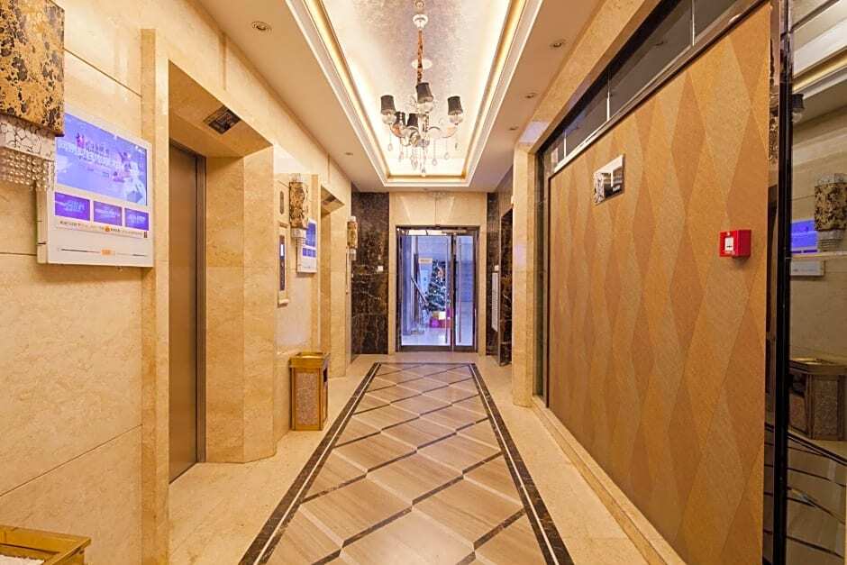 Пекин: Beijing Xinxiang Yayuan Apartment (Sanlitun)