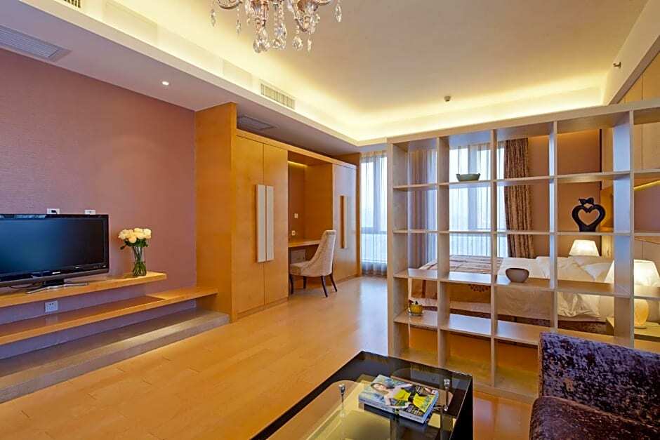 Пекин: Beijing Xinxiang Yayuan Apartment (Sanlitun)