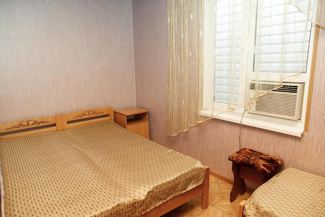 Витязево: Cottage Turgeneva 98 B