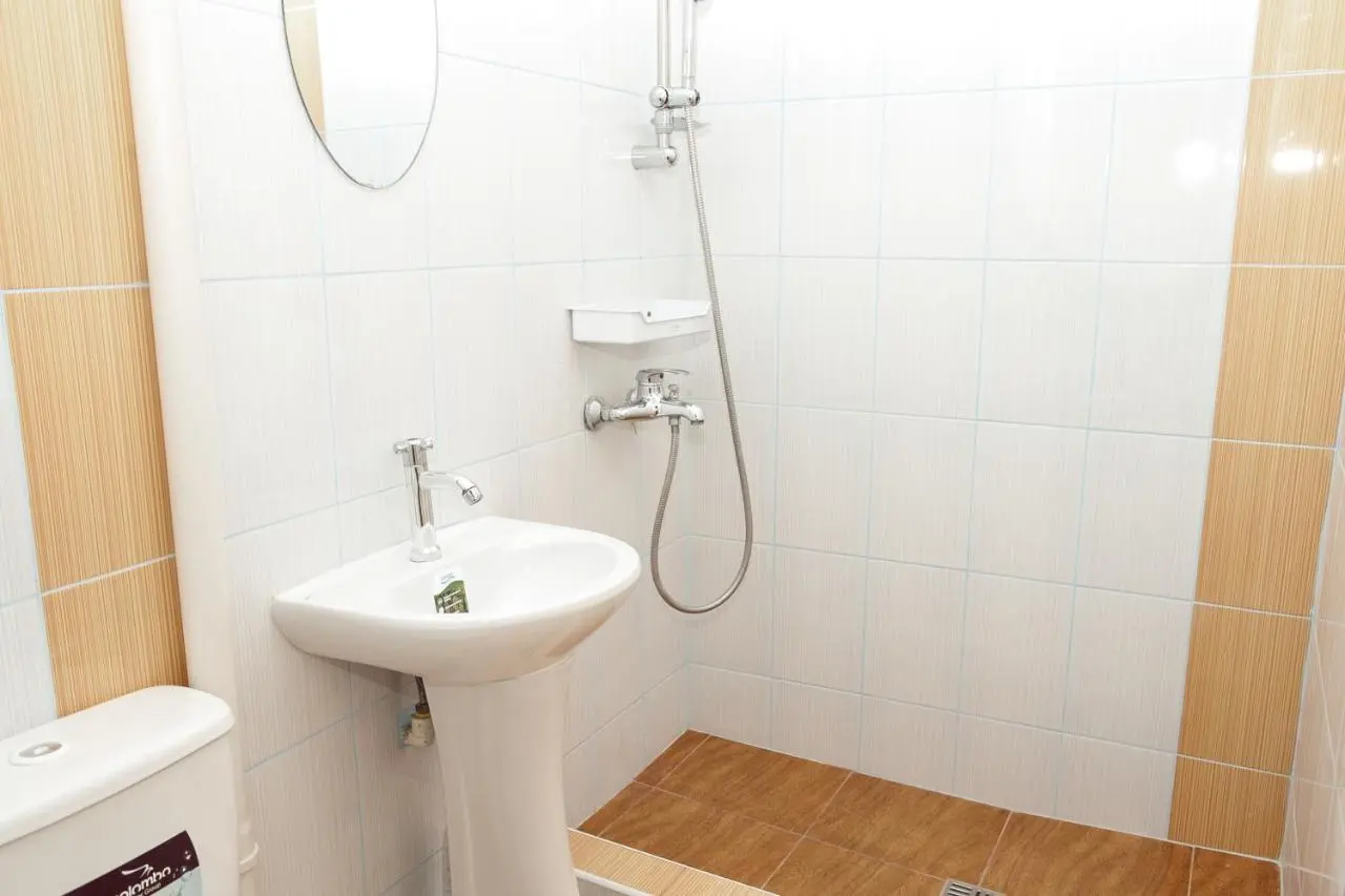 Витязево: Cottage Turgeneva 98 B