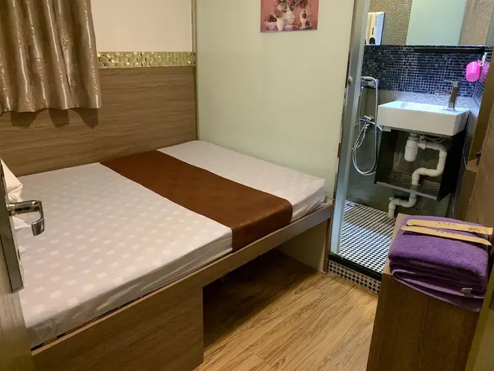 Гонконг: Lucky Guest House