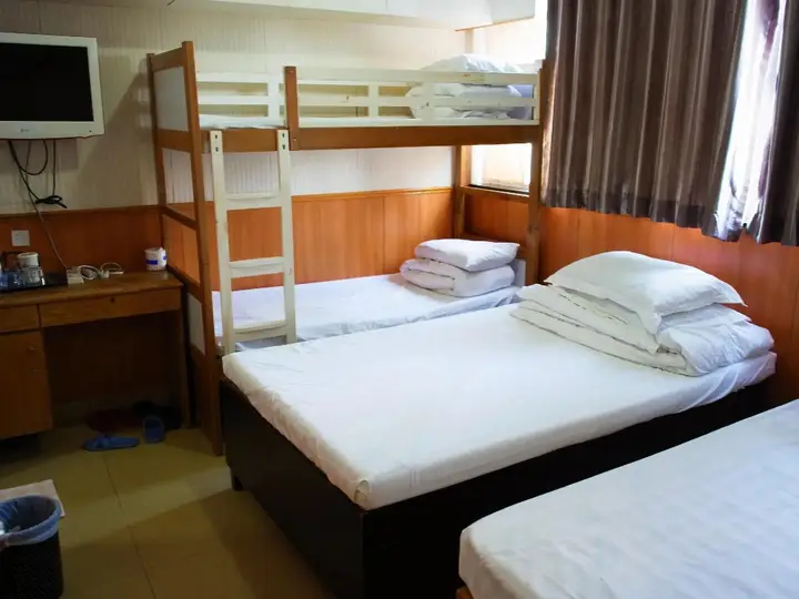 Гонконг: Golden Island Hotel