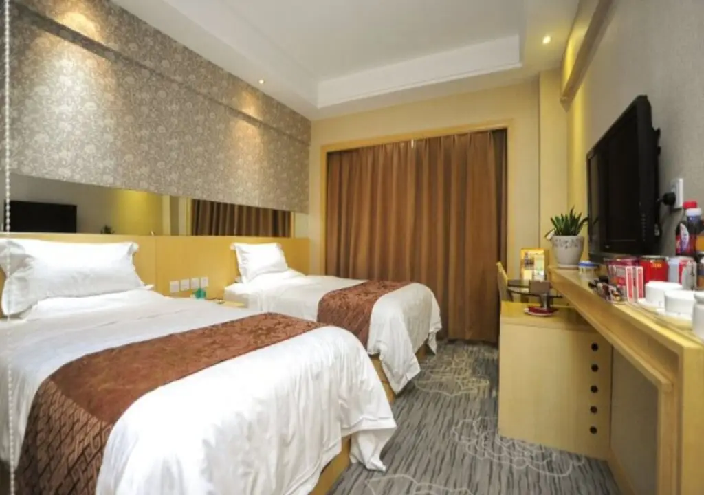 Куньмин: Kunming Spring City Garden Tianhong Hotel