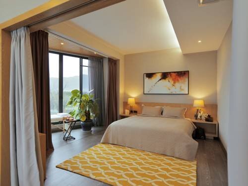 Дали: H6 Boutique Hotel