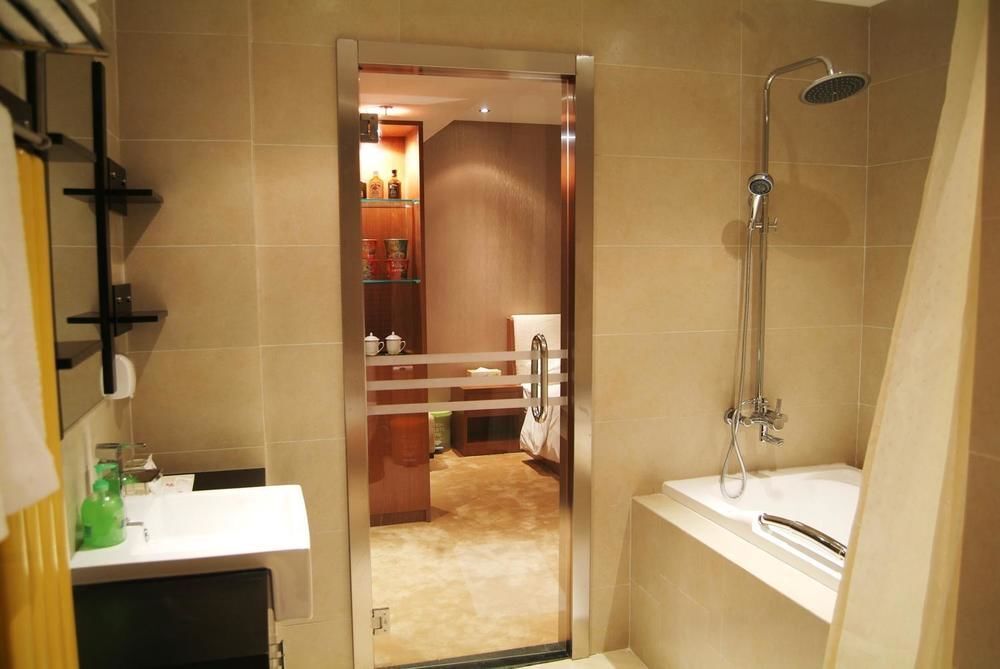 Пекин: Super 8 Hotel Premier Beijing Workers Stadium Sanlitun Chunxiu Road