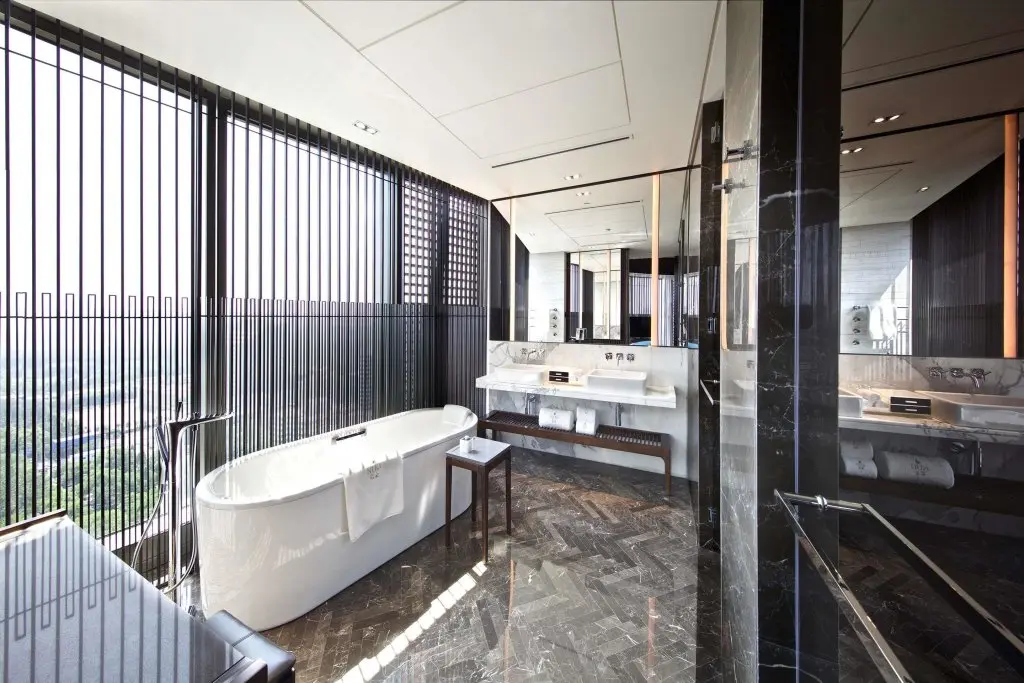 Пекин: NUO Hotel Beijing