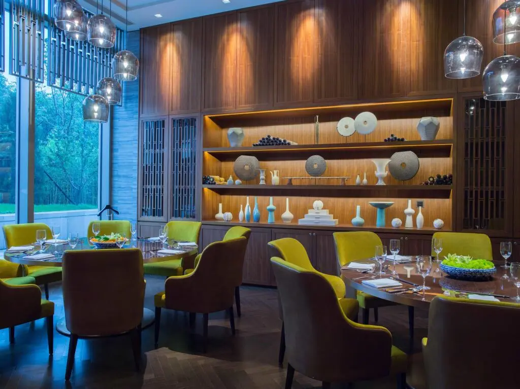 Пекин: NUO Hotel Beijing