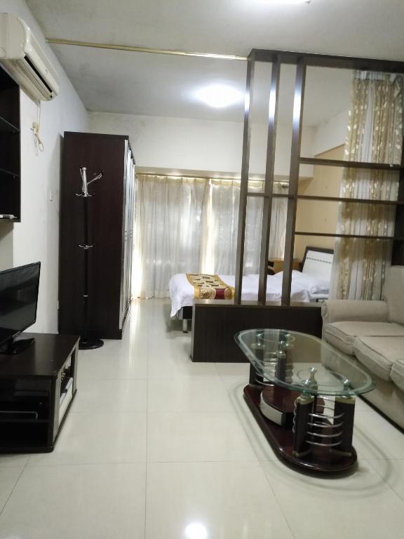 Шэньчжэнь: Shenzhen Jinyu Short Term Apartment